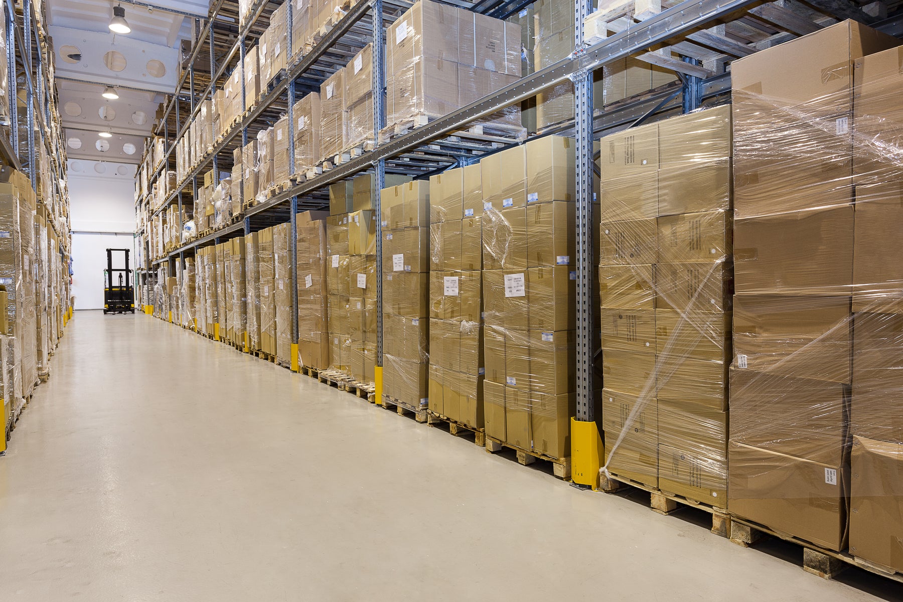 RivenScents poland warehoue photo